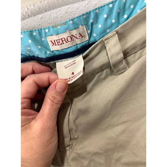 Womens Merona Shorts. Size 4. Khaki/Beige/Tan.  Great Condition. - Picture 4 of 4